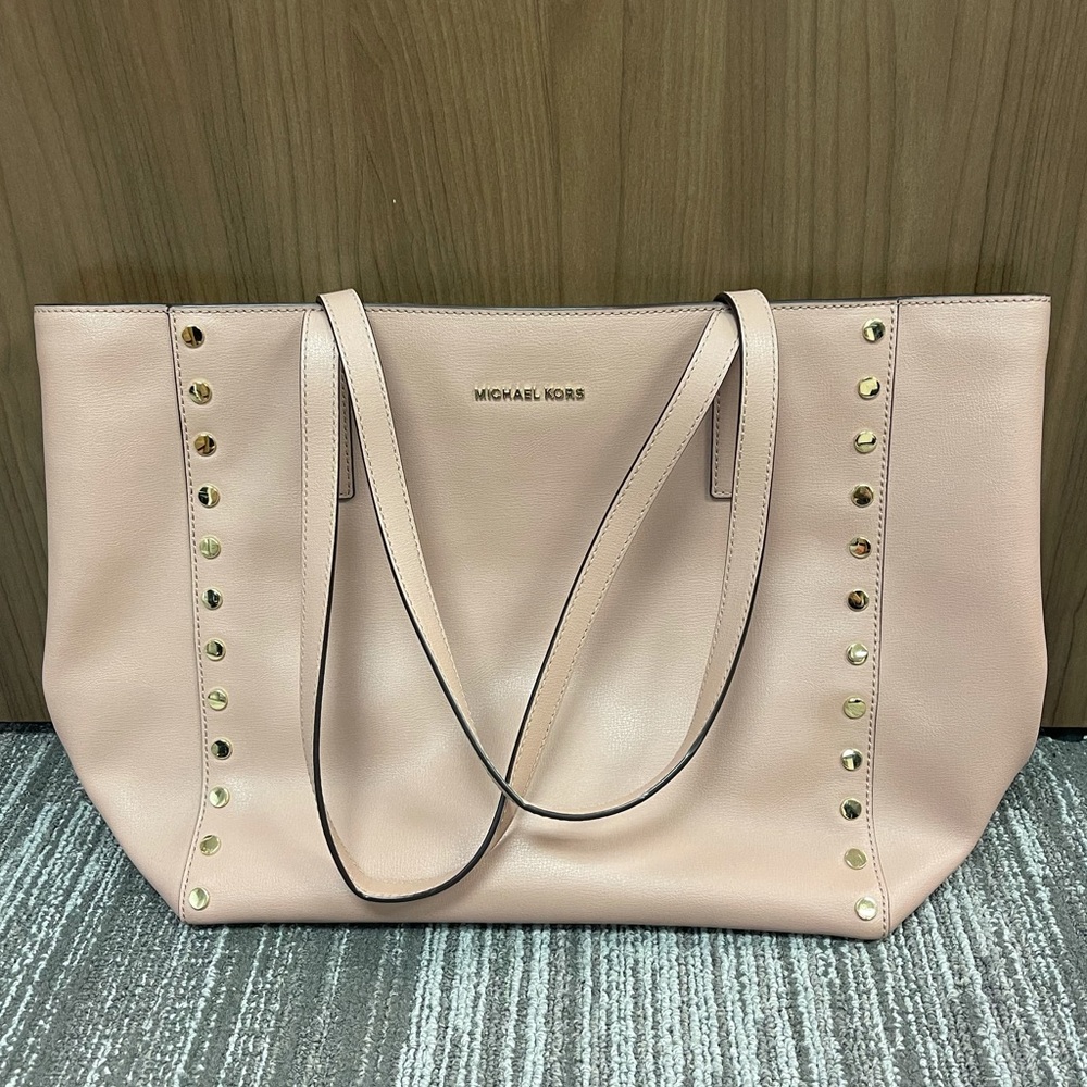 Michael Kors Rivington